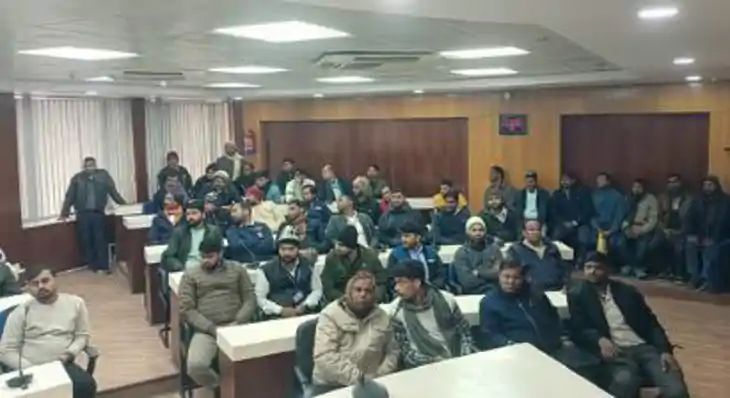 सड़क पर नियम तोड़ना पड़ेगा भारी! परिवहन विभाग ने ओला-उबर और 