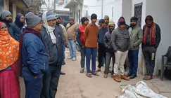 हाजीपुर में भाजपा नेता के भाई की दर्दनाक मौत: खुद का गला रेतकर की खुदकुशी या कोई बड़ी साजिश? इलाके में हड़कंप"