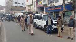 अवैध मांस मंडी पर पुलिस का धावा: मुजफ्फरपुर में प्रशासन की इस कार्रवाई से कांपे माफिया! रीय अधिकारियों ने संभाली कमान