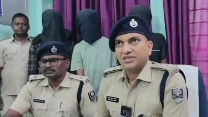 Bihar Crime : गया में युवक को घर से बुलाकर पिकनिक मनाने ले ग Bihar Crime : गया में युवक को घर से बुलाकर पिकनिक मनाने ले ग