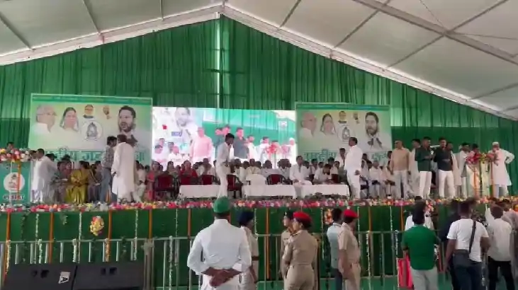 Bihar politics - जदयू और नीतीश कुमार का साथ छोड़ बाहुबली पूर Bihar politics - जदयू और नीतीश कुमार का साथ छोड़ बाहुबली पूर