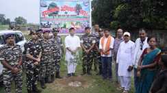 Bihar News : भारत-नेपाल सीमा के युवाओं को आत्मनिर्भर बनाने के लिए एसएसबी ने की बड़ी पहल,  शुरू किया मोबाइल और बाइक रिपेयरिंग का प्रशिक्षण