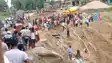 गया में बड़ा हादसा: निर्माणाधीन पुल की मिट्टी धंसने से मजदूर की मलबे में दबकर मौत, मुआवजे की मांग पर भारी हंगामा