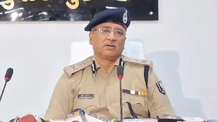 Bihar Police - साइबर क्राइम और नशीली दवाओं की बिक्री पर रोक 