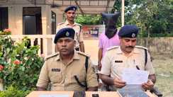Bihar News : गोपालगंज में ऑनर किलिंग ! बहन के प्रेम-प्रसंग से नाराज भाई ने की युवक की हत्या, केस को की 'जातीय रंग' देने की साजिश, 12 घंटे में पुलिस ने किया पर्दाफाश