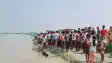 Boat Capsizes in Kosi River Several Farmers Rescued