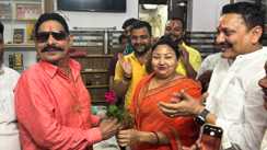 Bihar News : जदयू विधायक अनंत सिंह का जन्मदिन आज, पत्नी नीलम देवी के साथ पार्टी के प्रदेश महासचिव छोटू सिंह ने दी बधाई, लंबी उम्र की कामना की