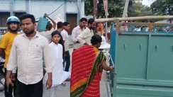 शादी की पहली सालगिरह पर विवाहिता की संदिग्ध मौत, मायके वालों ने लगाया गला दहेज हत्या का आरोप