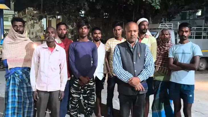 Bihar News : नालंदा में खेत पटवन के दौरान करंट लगने से पति-प