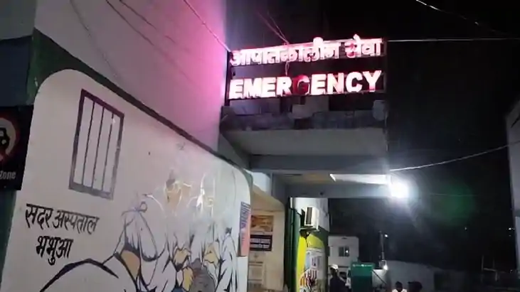 Bihar News : कैमूर में झंडा लगाने के विवाद में जमकर हुआ बवाल