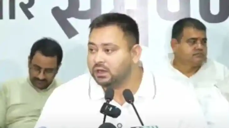 तेजस्वी यादव तेजस्वी यादव