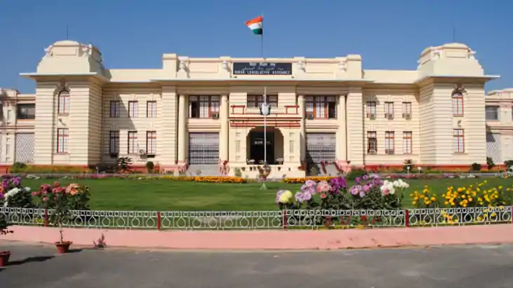 Bihar Vidhansabha Chunav 2025 : चुनाव से पहले कायस्थों ने ब Bihar Vidhansabha Chunav 2025 : चुनाव से पहले कायस्थों ने ब