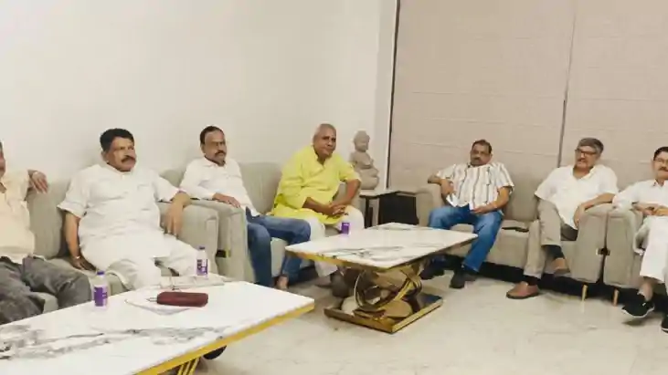पटना सिटी में बिहार कांग्रेस के वरिष्ठ नेताओं की बैठक: बिहार