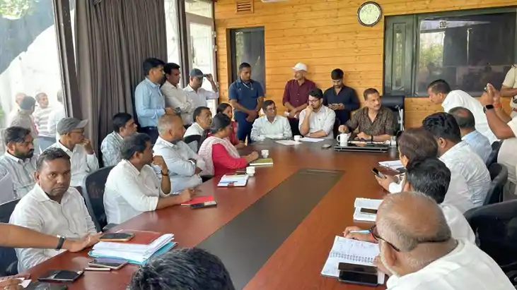 Bihar News : सारण में बाढ़ के बाद पुनर्निर्माण और राहत कार्य