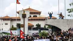 Nepal Protest : भारत के पड़ोसी देशों में खतरे की घंटी, 4 वर्षों में इन चार देशों में हुए तख्ता पलट, दो के हालत खराब 