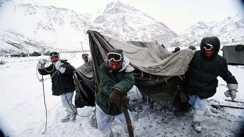 Siachen Glacier - सियाचिन में भारतीय सेना के बेस कैंप के पास हुआ हिमस्खलन, दो अग्निवीर सहित पांच जवान शहीद