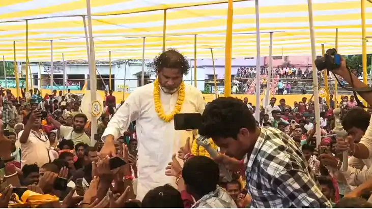 Bihar Politics : नालंदा में प्रशांत किशोर ने स्वास्थ्य मंत्र Bihar Politics : नालंदा में प्रशांत किशोर ने स्वास्थ्य मंत्र