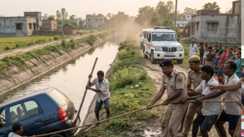 Two Cousins Drown in Son Canal After Car Plunges Into Water in Bihar