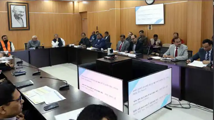 CM Nitish Begins High Level Review 