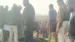 पटना में सड़क किनारे युवक का शव मिलने से सनसनी, पीट-पीटकर हत्या की आशंका