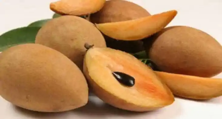 चीकू