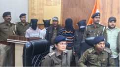 Bihar Crime : सिवान पुलिस का बड़ा एक्शन, रंगदारी मांगने वाले और अंतरजिला चोर गिरोह का किया पर्दाफाश, हथियार के साथ 6 को किया गिरफ्तार 
