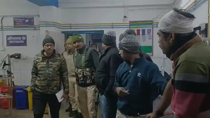 jamui Masked Robbers Loot 50 Lakh 