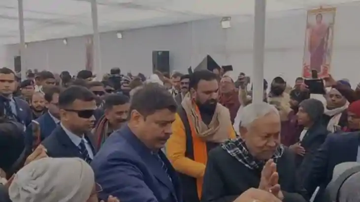 CM Nitish Kumar Pays Emotional Tribute to Usha Singh