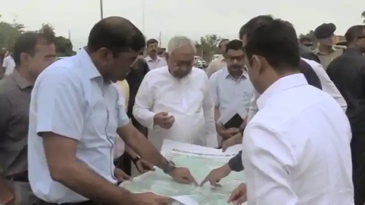 Bihar News : सीएम नीतीश ने प्रस्तावित सालेपुर-राजगीर बुद्ध स Bihar News : सीएम नीतीश ने प्रस्तावित सालेपुर-राजगीर बुद्ध स