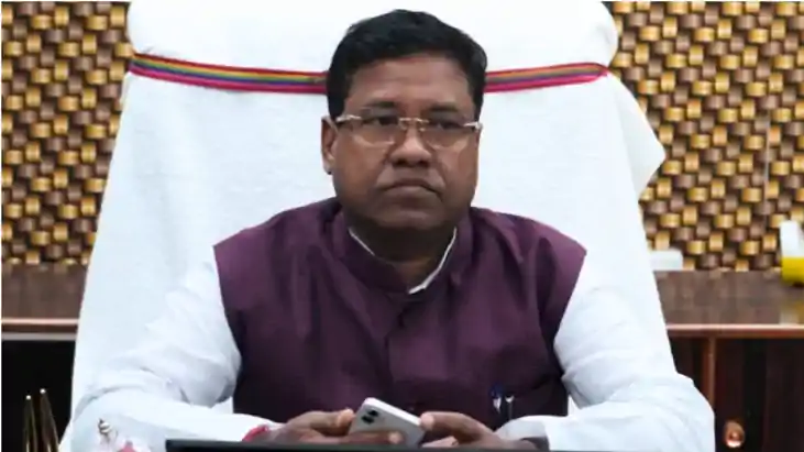 Bihar Politics : सुप्रीम कोर्ट की टिप्पणी के बाद मंत्री संतो Bihar Politics : सुप्रीम कोर्ट की टिप्पणी के बाद मंत्री संतो