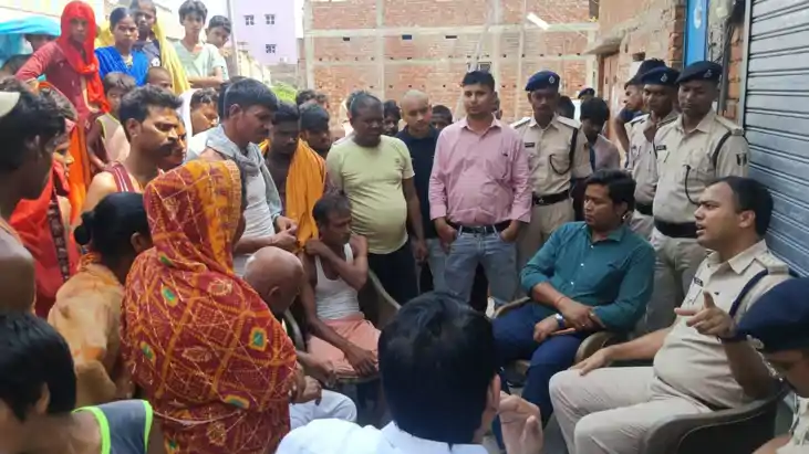 10 रुपये के विवाद में युवक पर जानलेवा हमला: दो समुदायों के ब