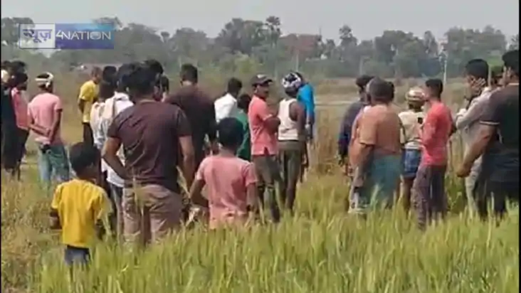 BIHAR CRIME - पोखर में मिला अज्ञात युवती का शव, ग्रामीण बोले