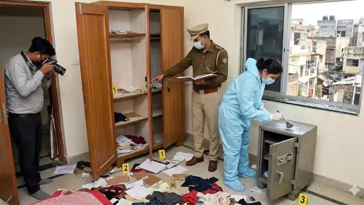 पटना में 'सुपर चोरों' का तांडव! डॉक्टर के घर के 3 फ्लैटों के