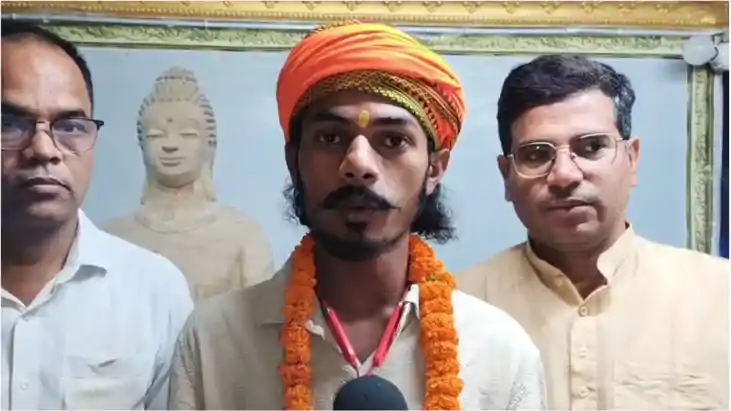 साइकिल से 15 हजार किमी की यात्रा कर लौटे बिक्कु कुमार, 188 द