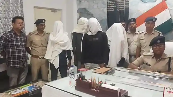 Bihar News : बगहा पुलिस का बड़ा एक्शन, अंतरजिला बाइक चोर गिरो