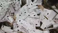 Bihar Election 2025 : समस्तीपुर के बाद सिवान में भारी मात्रा में मिली VVPAT पर्चियां, लोगों ने गड़बड़ी की जताई आशंका  