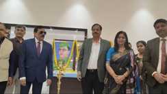 NSMCH आदित्यपुर में एमबीबीएस के पहले बैच के हुआ स्वागत, छात्रों को बेहतर डॉक्टर बनने के लिए किया प्रेरित