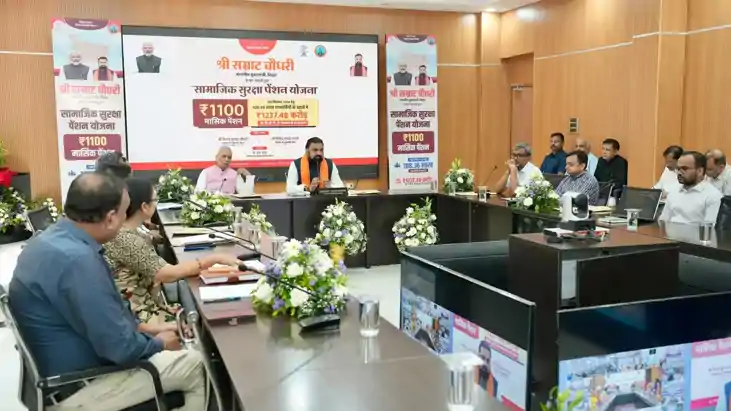 Bihar News : बिहार के 1.08 करोड़ पेंशनधारियों के खाते में भे