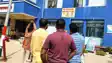 Bihar News : दलालों से परेशान सदर अस्पताल प्रबंधन ने की अनोखी कार्रवाई, दीवारों पर चस्पा किये महिला दलालों के पोस्टर, लिखा-इनकी बातों में न आयें 