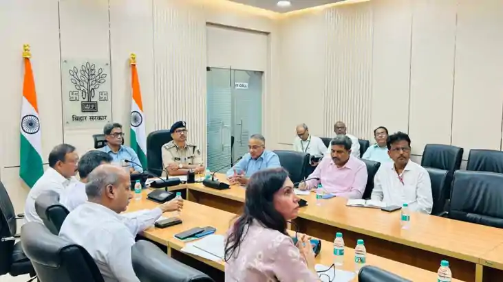 Bihar News : नेपाल में विरोध प्रदर्शनों के बाद बिहार की सीमा