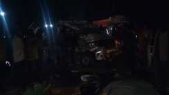 कटिहार में भीषण सड़क हादसा: बस और पिकअप की सीधी भिड़ंत में 9 की मौत, NH 31 पर मची चीख-पुकार