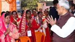 Bihar News : बिहार में डेढ़ लाख जीविका दीदियों की निकल पड़ी, ऐसे हो रही हर महीने 10 हज़ार रूपये की कमाई