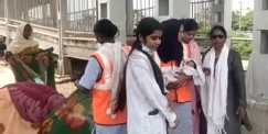 Indian railway - एक्सप्रेस ट्रेन में गर्भवती महिला को हुई प्रसव पीड़ा, रेलवे स्टेशन पर हुई डिलिवरी, रेल पुलिस और सफाईकर्मियों ने की मदद