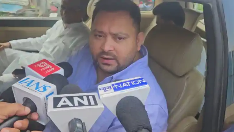 तेजस्वी का बड़ा बयान : छात्रों पर AK-47 से किसके आदेश पर चली गोलियां का नहीं मिला जवाब, राज्यपाल से करेंगे मुलाकात