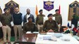 Bihar Crime News : बेगूसराय पुलिस ने 13 कुख्यात अपराधियों को किया गिरफ्तार, हथियार और जिंदा कारतूस के साथ वोटर कार्ड और बैंक पासबुक किया बरामद 