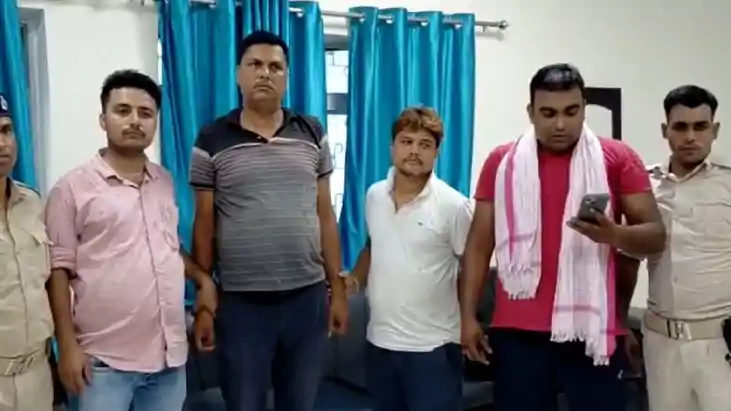 Bribe police officer - अपने ही विभाग के महिला ASI से रिश्वत Bribe police officer - अपने ही विभाग के महिला ASI से रिश्वत