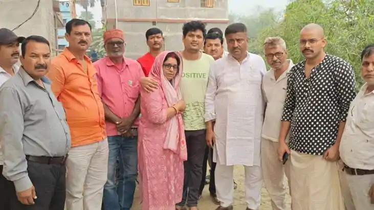 शहादत को नमन: शहीद प्रशांत शेखर की स्मृति में घर तक बनेगी पक