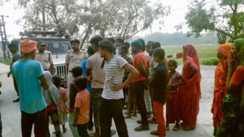 School Road Turns Open Toilet Action 