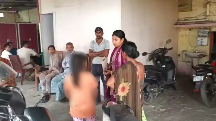 शर्मनाक! माँ की मौत के बाद नानी घर आई मासूम से मामा ने की दर