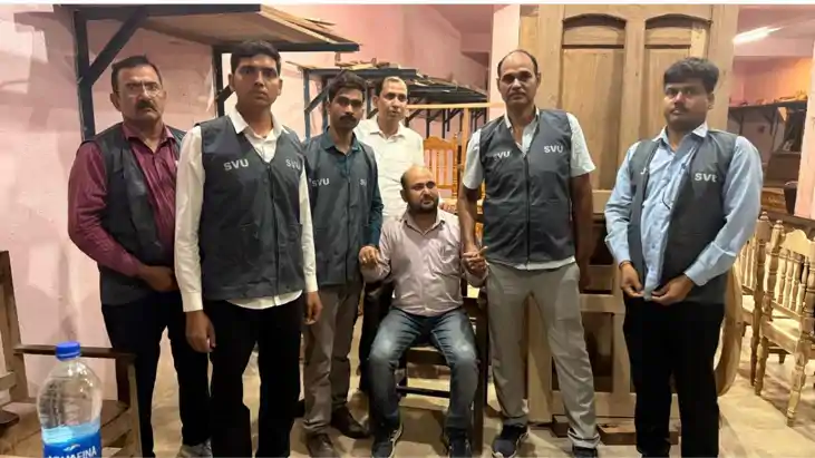 वैशाली: रिश्वतखोर अंचल अमीन पर SVU का शिकंजा, 50 हजार रुपये 